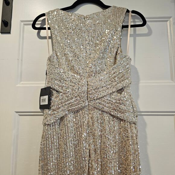 Mac Duggal 26598 Silver Sequin Wrap Waist Gown Formal Dress V Neck Nude Size 0 - Picture 6 of 9
